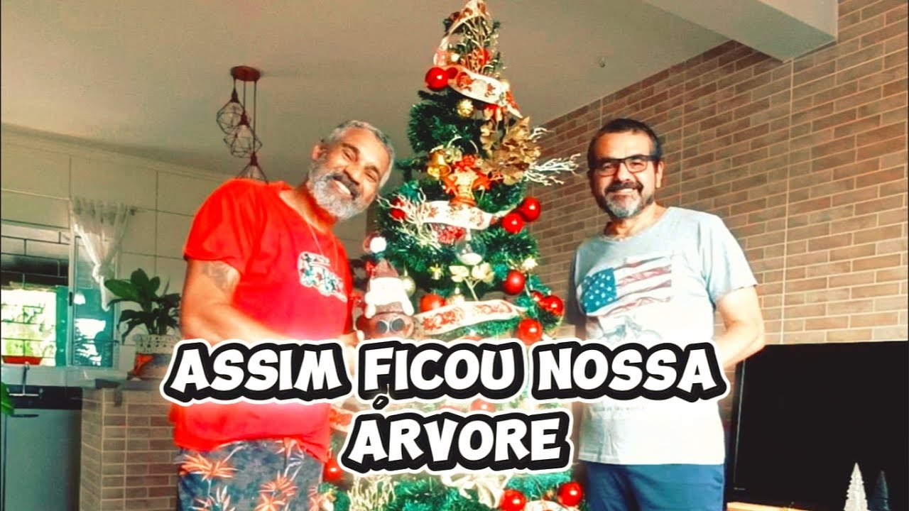 MONTANDO A NOSSA ÁRVORE DE NATAL