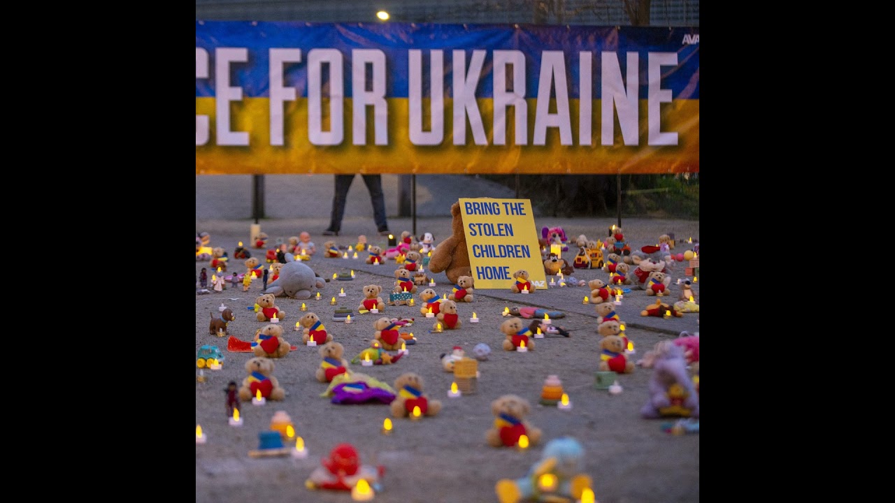Vier Jahre Ukraine-Krieg - Wie Russland ukrainische Kinder umerzieht
