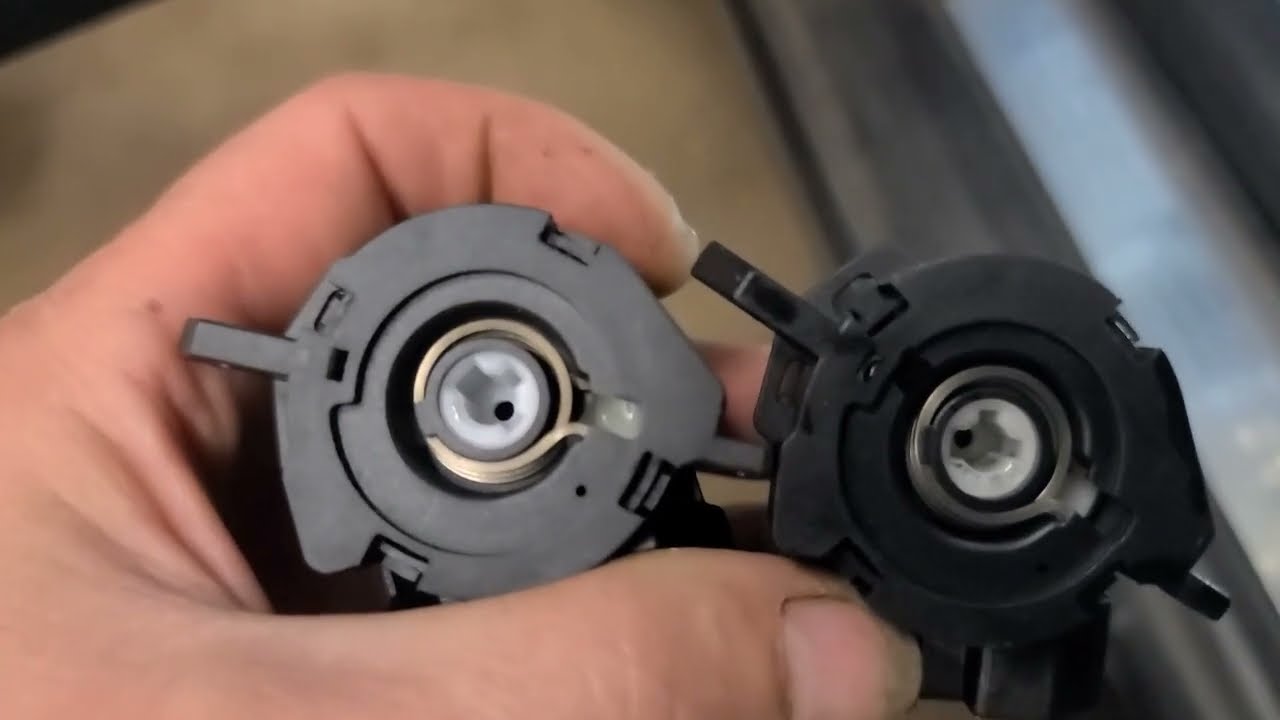 2005 Mini Cooper Ignition Switch Replacement To Correct Intermittent No-Crank pt. 2