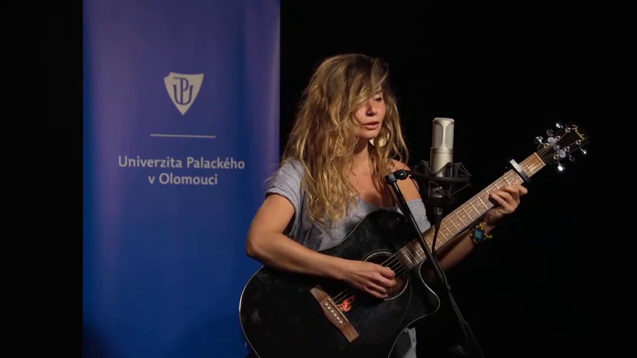 Koncert Terezy Wrau pro podporu studentů Erasmu