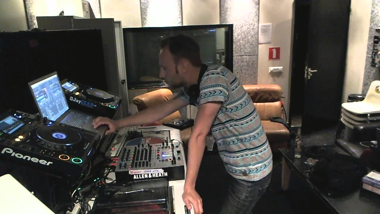 El Maria @ Shourai Sessions, Studio 80, Amsterdam (07-08-2013)