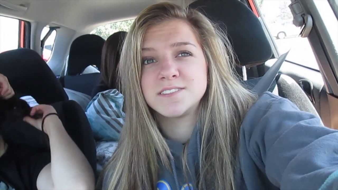 Moving Vlogs Day 1!