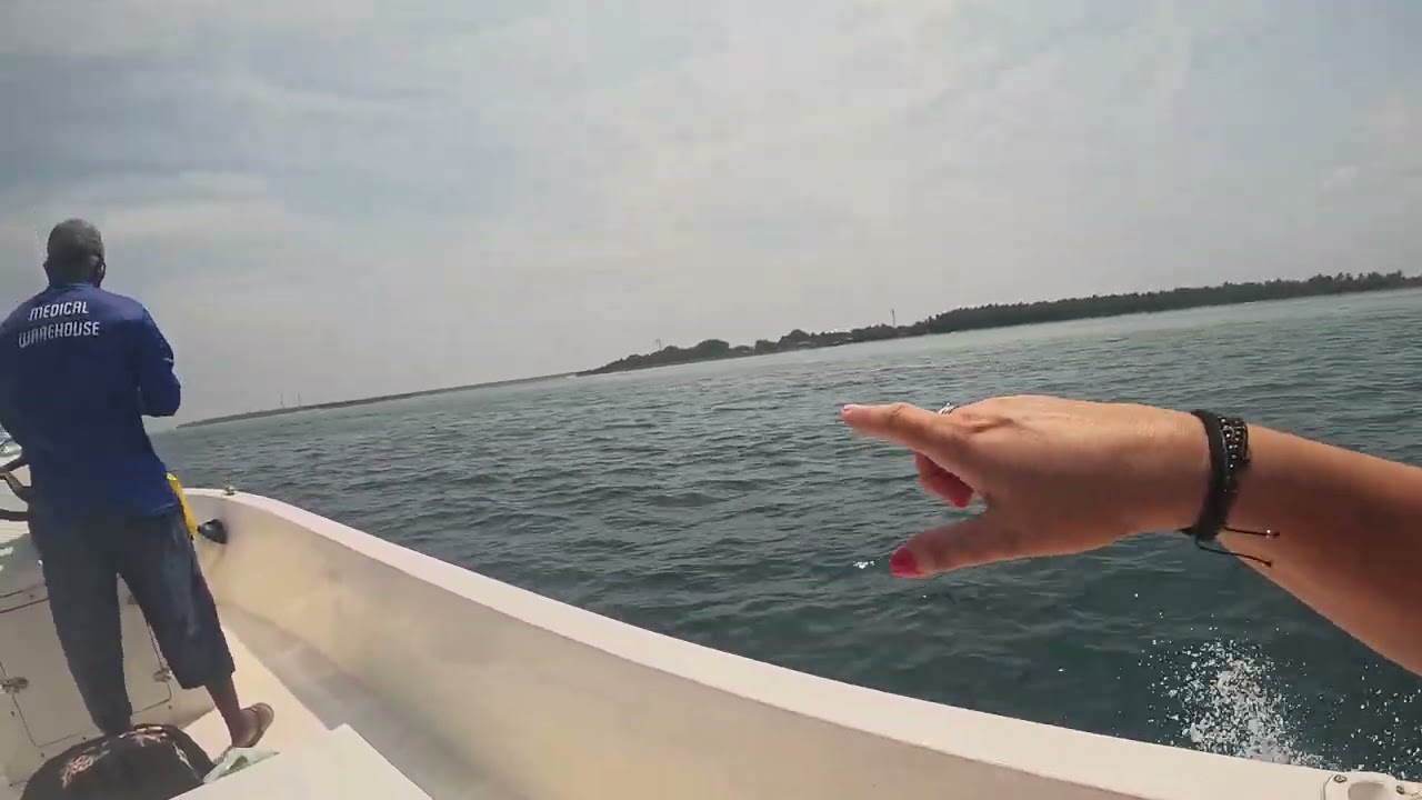 From Fulhadhoo tot Fehendhoo island, Maldives