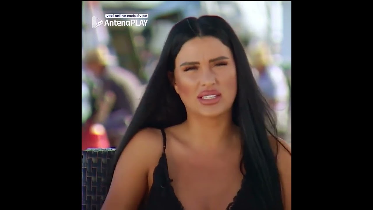 Daniela Crudu, ședință foto &icirc;ntr-un loc... neobișnuit 🤣 #short #shorts