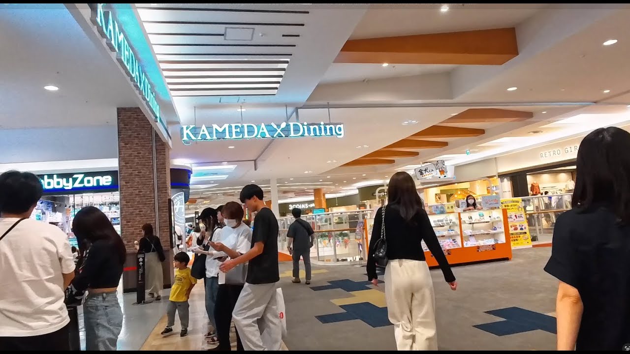 Walking Tour in AEON Mall Niigata Kameda Inter | Japan Mall Walk with Restaurants & Game Center