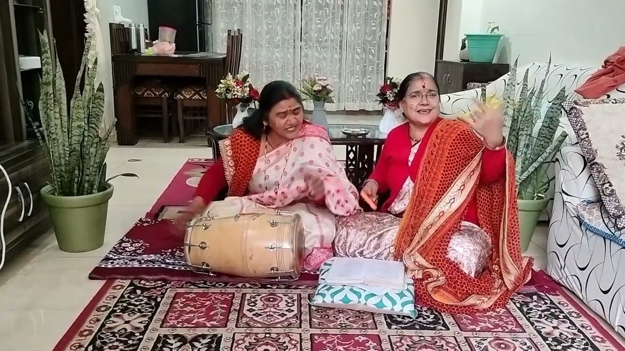 Holi hai#bahut hi Sundar#rang mein Holi kaise khelu#kumauni Jaya Mehta YouTube channel ❣️🙏💐🌺