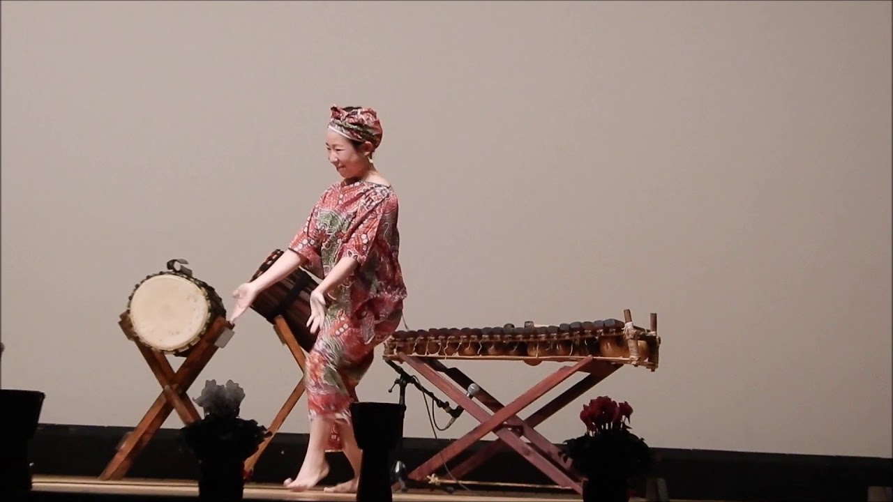 モモケイタさん『アフリカン音楽と楽器体験』イベント　東生涯学習センター文化祭