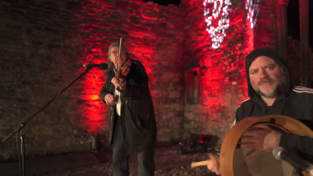 Kevin Burke & Robbie Harris - Sailor On The Rock, Michael Kennedy's Reel, The Hop Down Reel