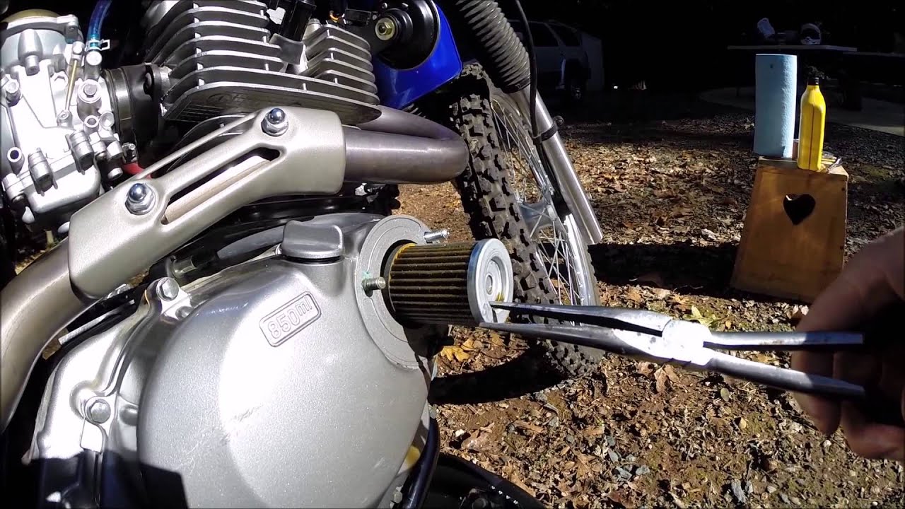 SUZUKI DR200SE ЗАМЕНА МАСЛА И ФИЛЬТРА ДЛЯ НОВИЧКОВ