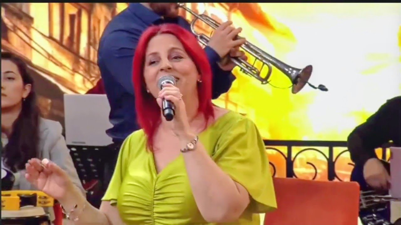 Jovanka Jo - Niknalo cvekje shareno (Merak meana)