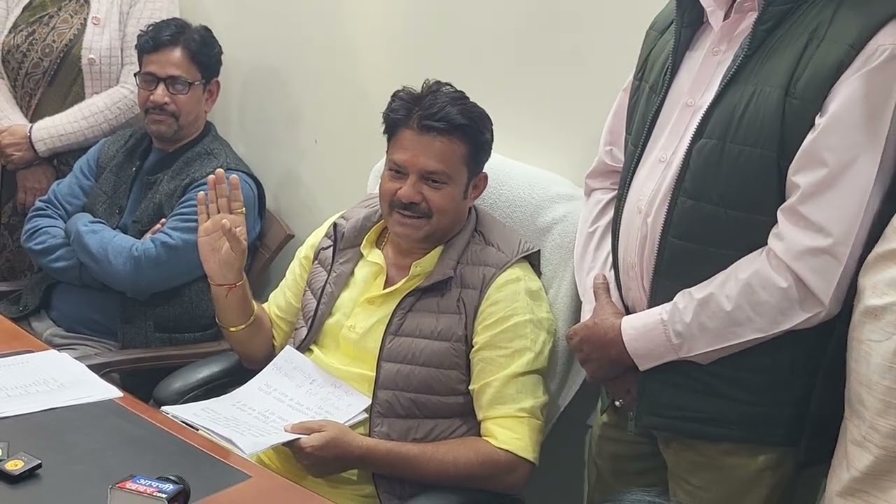 पूर्व चिकित्सा राज्य मंत्री और पूर्व नवलगढ़ विधायक डॉ राजकुमार शर्मा 