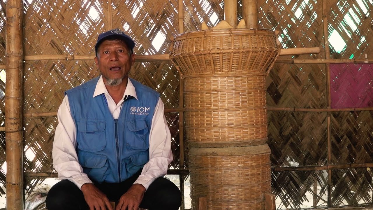 The Mighty Doloin &ndash; Rice-threshing the Rohingya Way