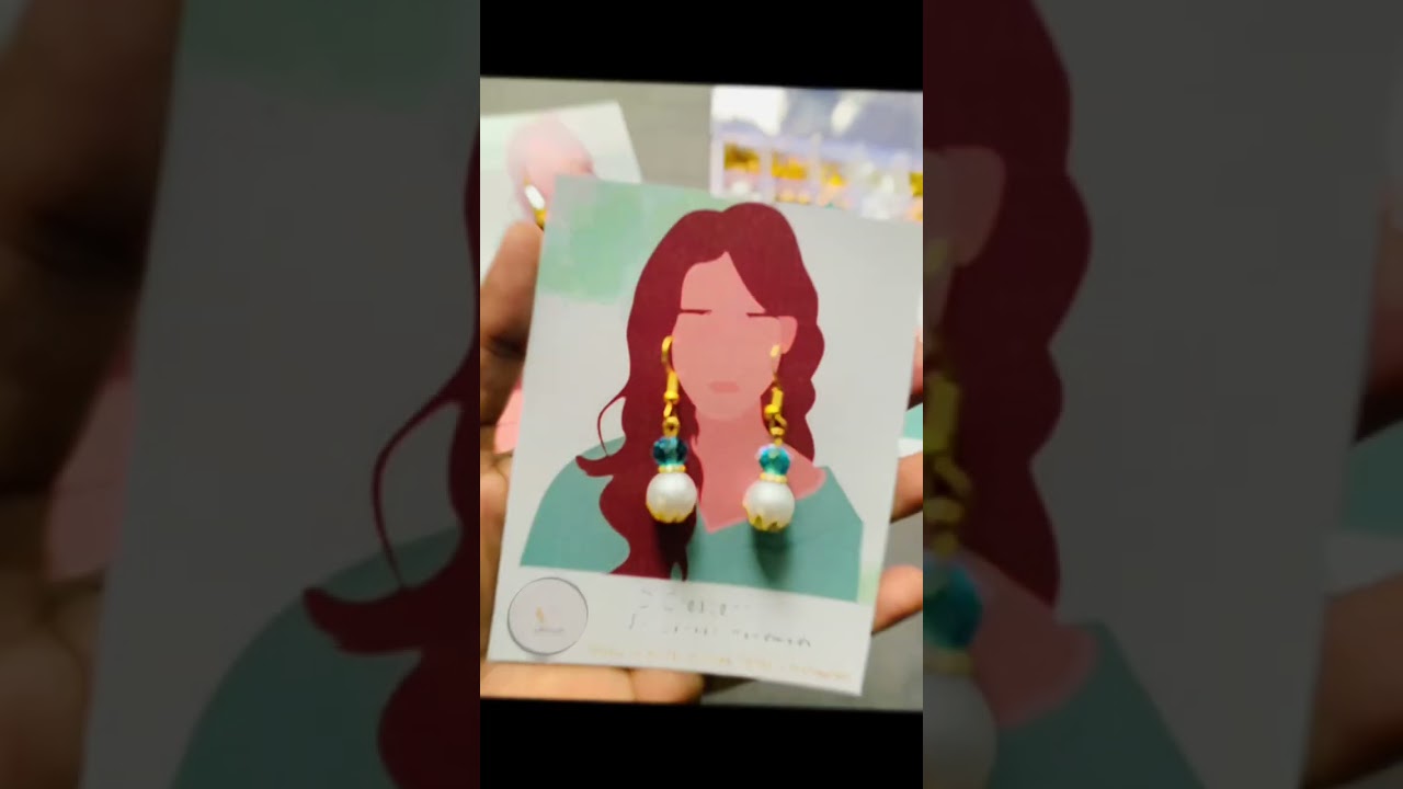 Design Jewelry Display Cards with Canva