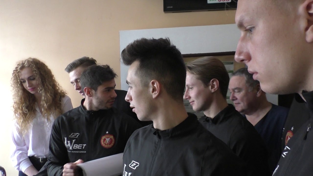 Widzew TV: Widzewiacy z wizytą u dzieci w Centrum Zdrowia Matki Polki