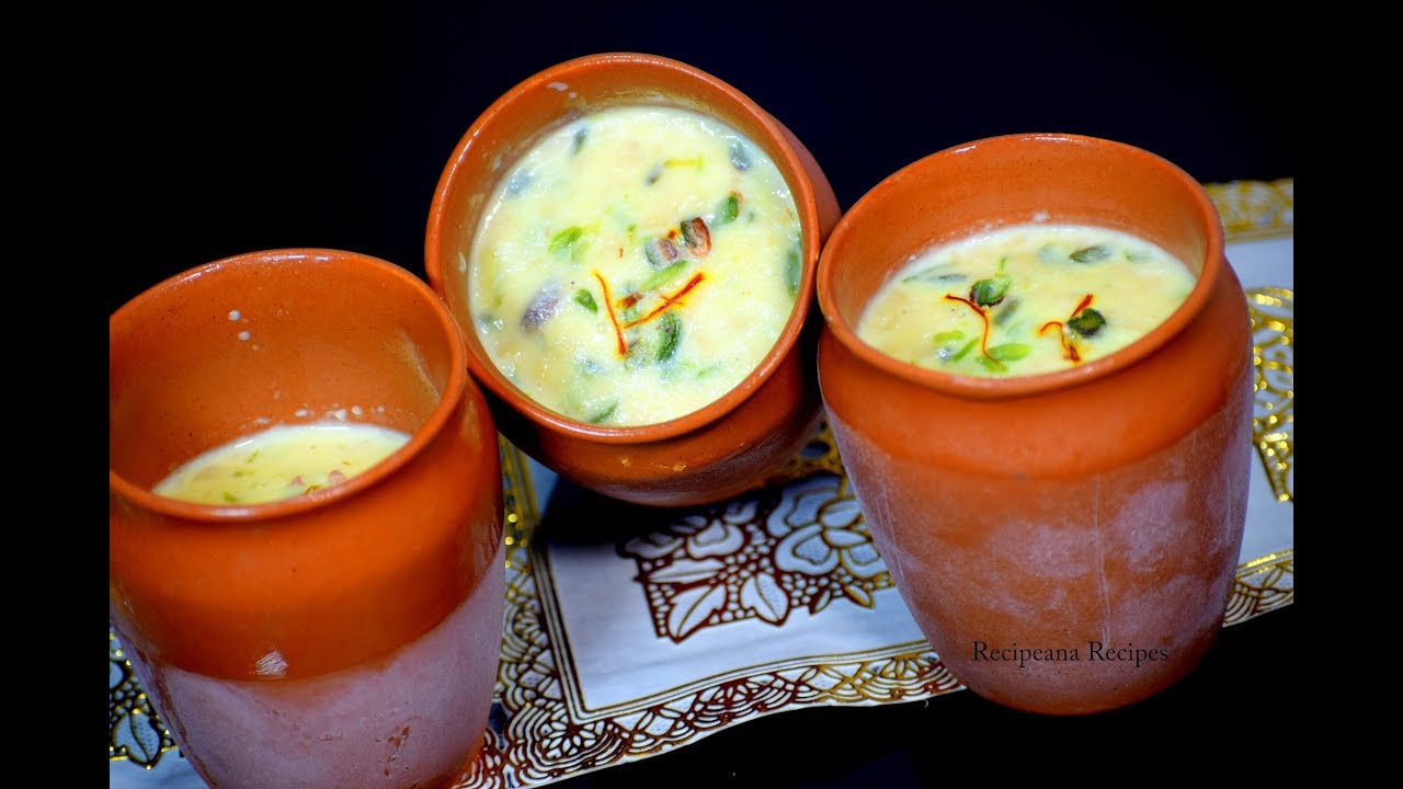 केवल दूध ( Milk ) से बनाये बाजार से बहतरीन कुल्फी - मटका कुल्फी | Matka Malai Kulfi | Recipeana