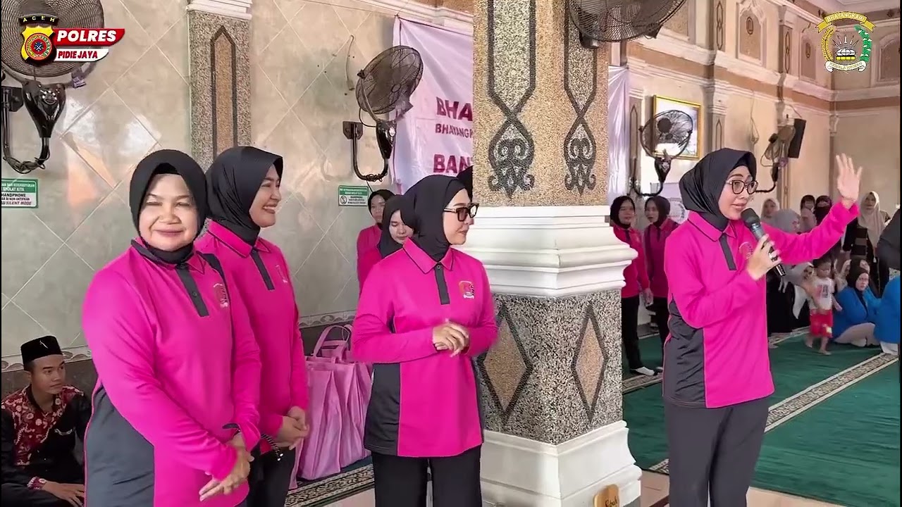 Wakil Ketua Bhayangkari Sulsel Salurkan Bantuan untuk Korban Bencana di Pidie Jaya