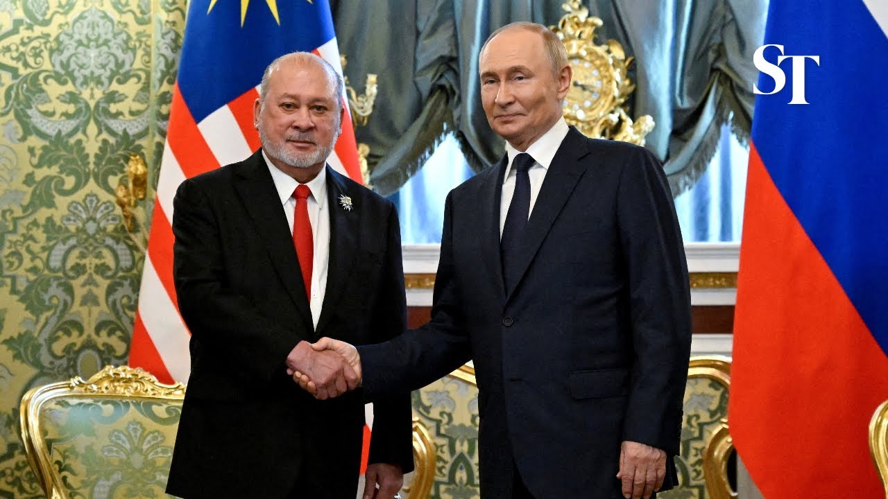 Putin hosts Malaysia’s King in first state visit to Russia since 1967
