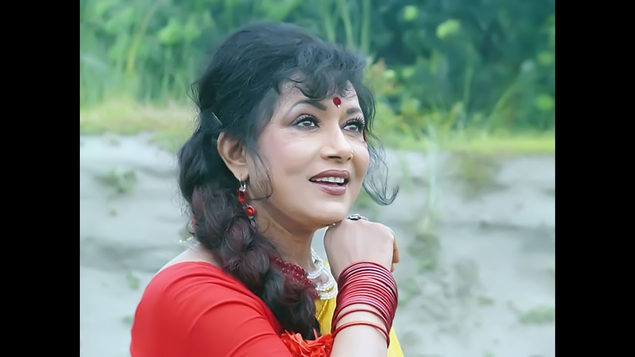 Manikganjer boro miya by Runa Laila || Movie song 'Seemar' || Photomix
