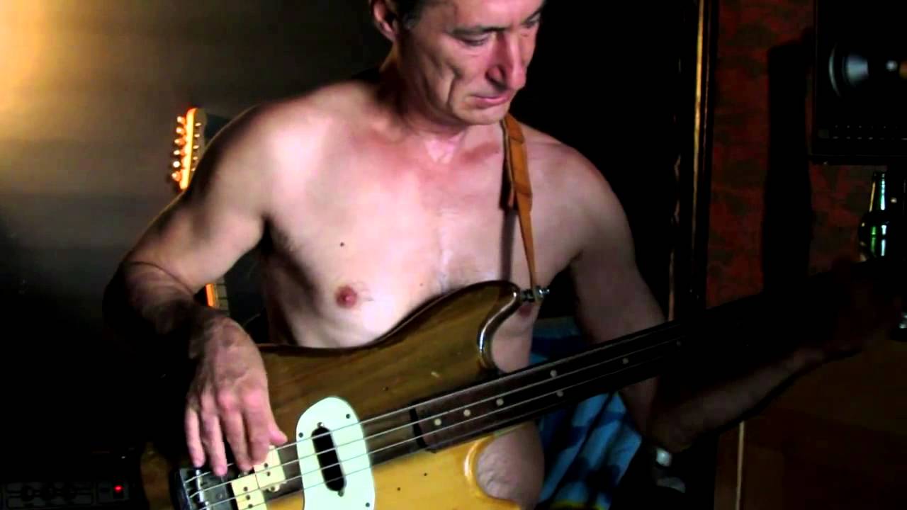 nenad stefanovic japanac/fender musicmaster bass 71'...mp4