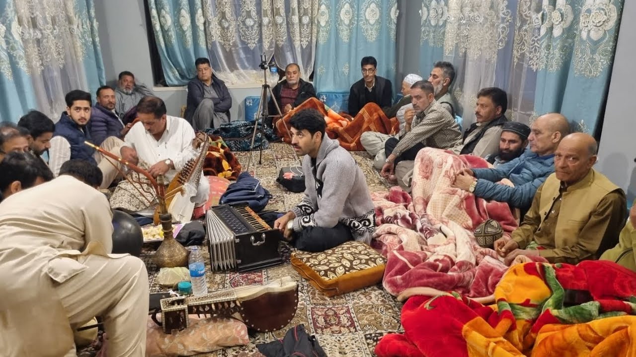 FULL NEW MEHFILI-AZAL LON 15 SONGS MEHFIL AT: QAMARWARI SRINAGAR LATEST MEHFIL