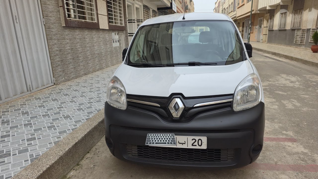 للبيع سيارة رونو كونكو بكرة 2021 مازوط المليح شد وركب 