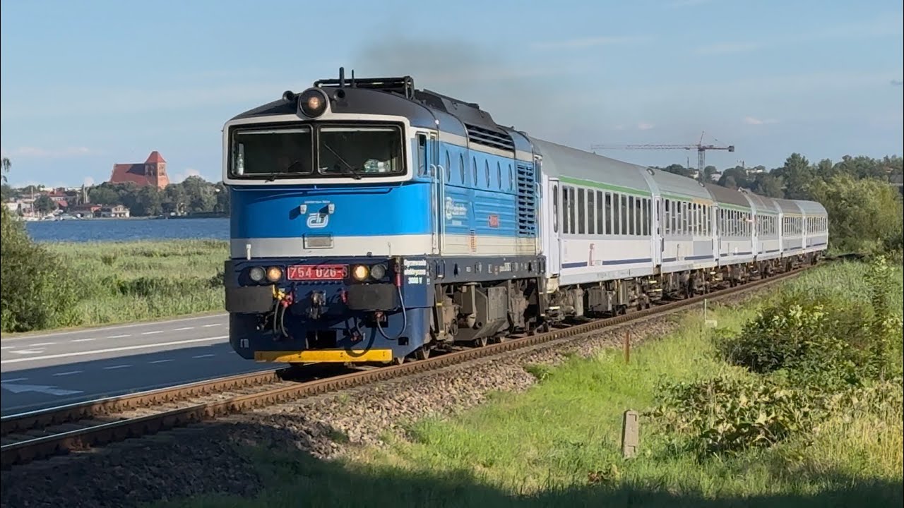 Diesel Power an der 🇵🇱 Ostsee.Die alten Damen rocken die Saison der Urlauber Züge.
