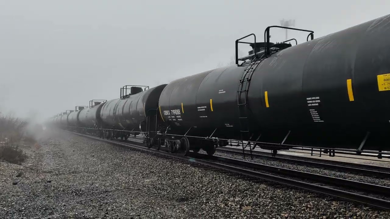 A northbound Norfolk Southern ethanol train.