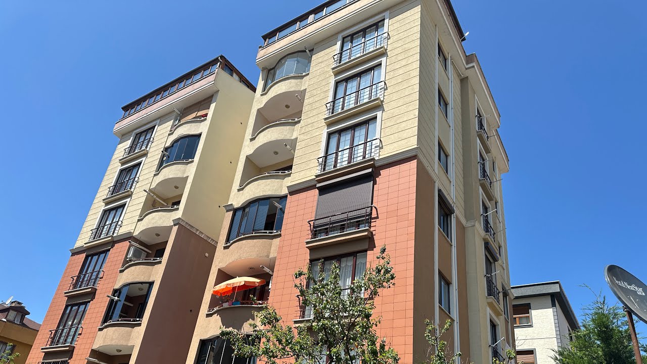 İstanbul Kartal Soğanlık Yenimahalle‘de metroya çok yakın satılık 3 + 1 ara kat butik binada daire ￼
