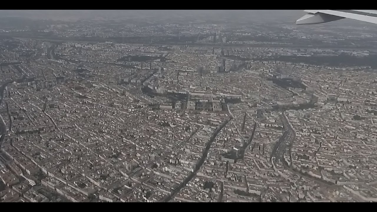 Boeing 737-200 Epic Landing in Vienna ✈ Stunning City View