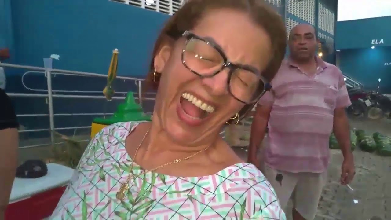 COMENDO  COISAS RUINS