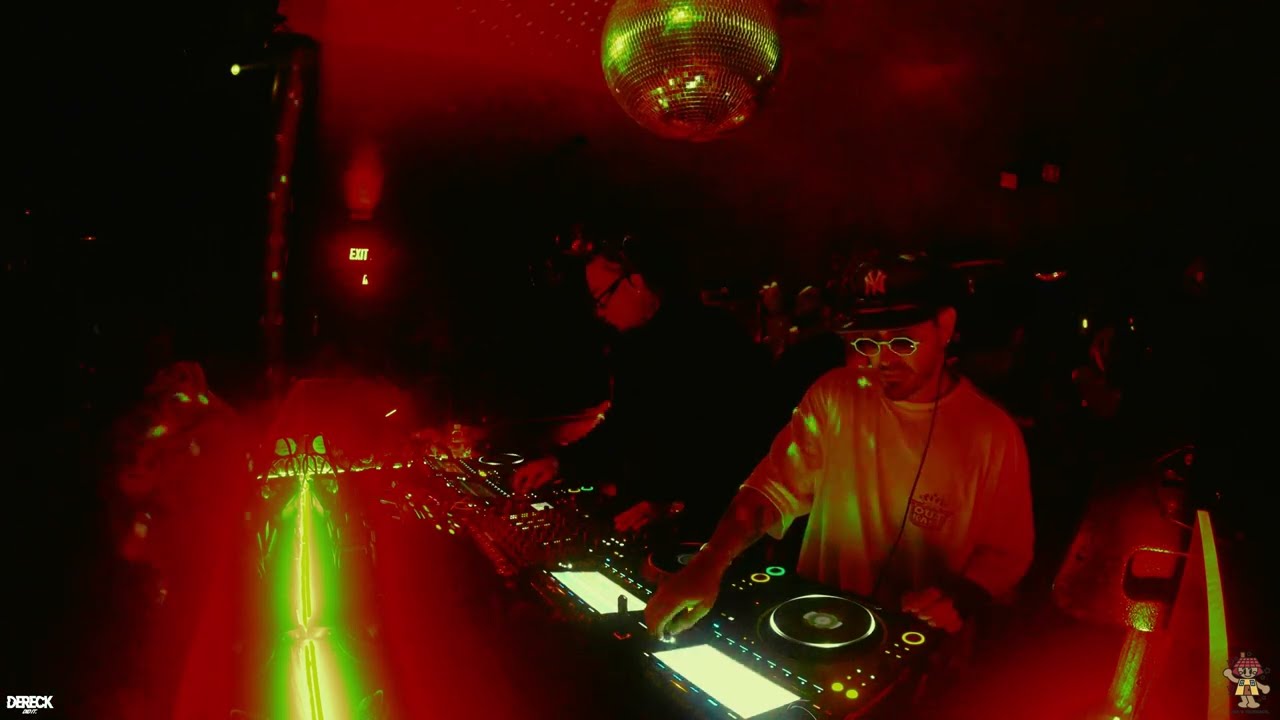 Andy Martinez B2B Cortes | Floyd Miami | LISA'S KICKBACK NYE