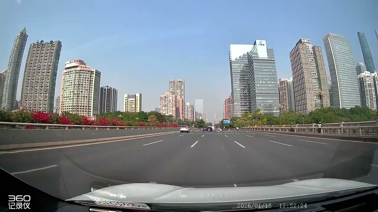 車CAM「港車北上」廣州天河區星匯云锦（私人）地下停車埸