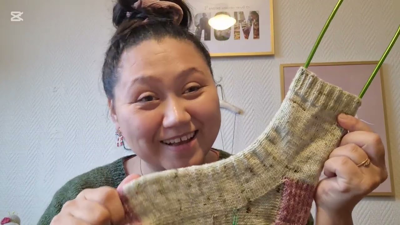Knitcast no. 24 - Fødselsdags give away og opstart af KAL. 🎉