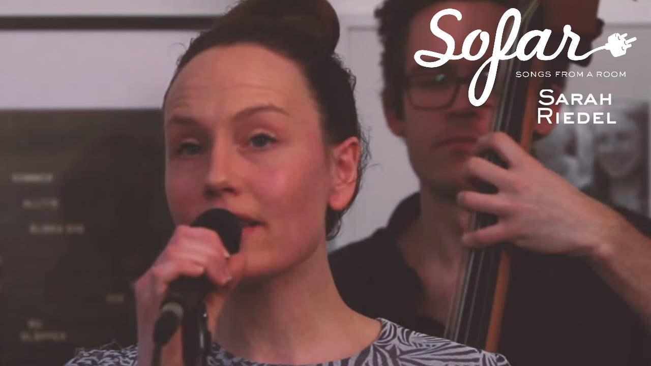 Sarah Riedel - S&auml;ger Det Igen | Sofar Stockholm