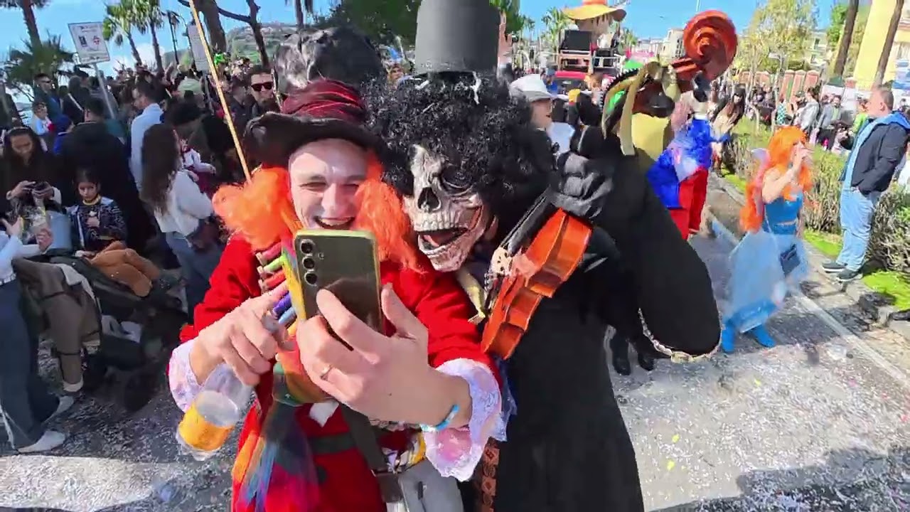🎭 La magia del Carnevale 2026 a Bacoli: Colori, maschere e divertimento! 🎉