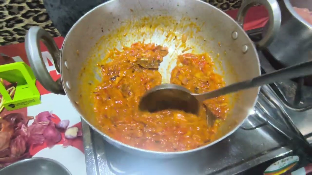 Chicken recipe desi style #chicken #chicken recipe #foodie 