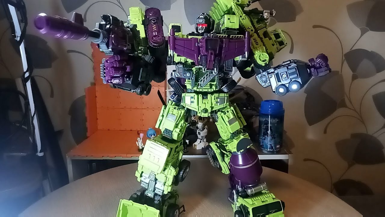 look at this DUUUUUUUUUUDE - JinBao DEVASTATOR/ДЕВАСТАТОР