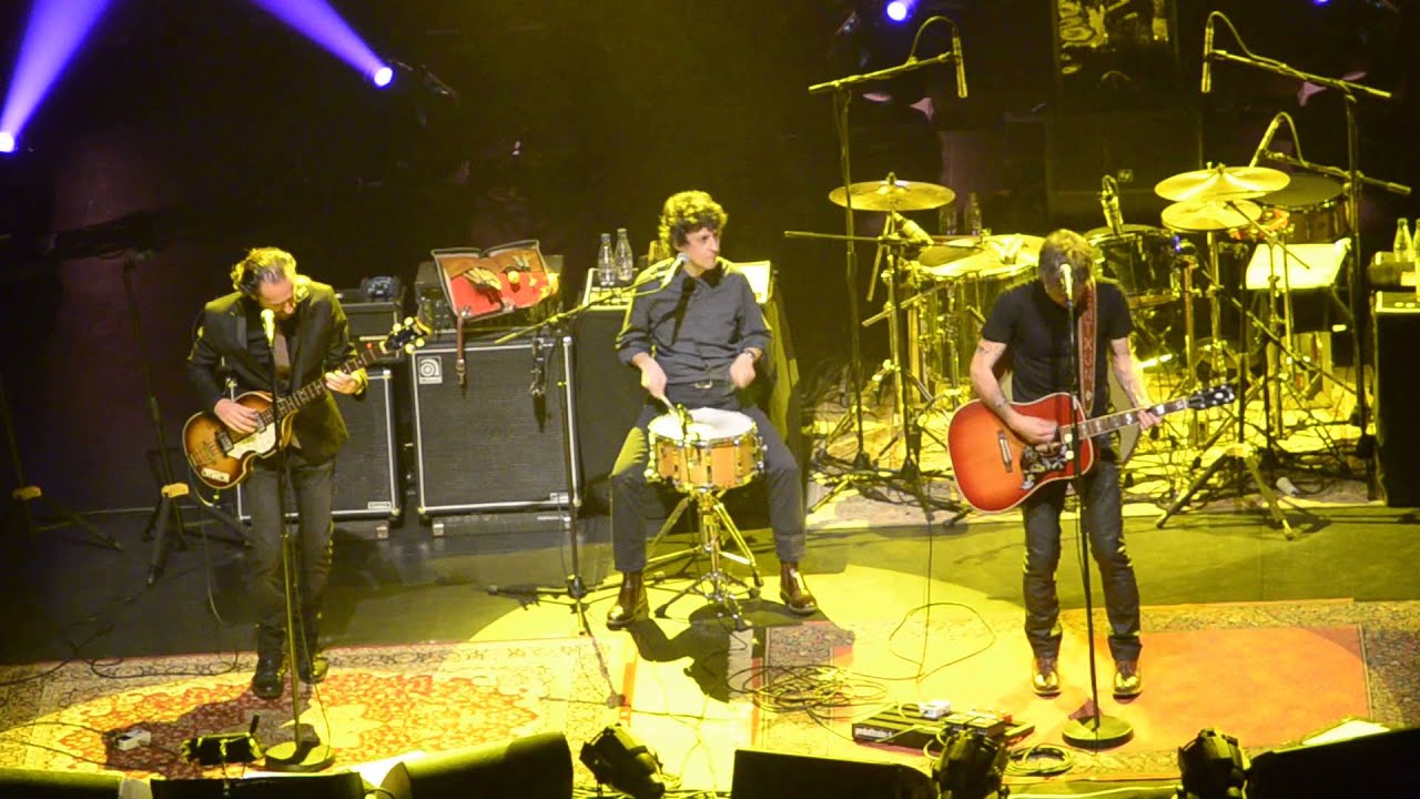Duncan Dhu - Fin de amor & Casablanca (con JuanRa Viles) (directo Kursaal 16/11/2013)