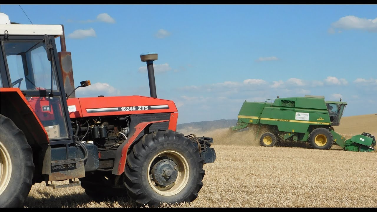 sklizeň pšenice - John Deere 2264 Hillmaster, ZTS 16245 + opavák , Zetor 7711, Škoda Liaz