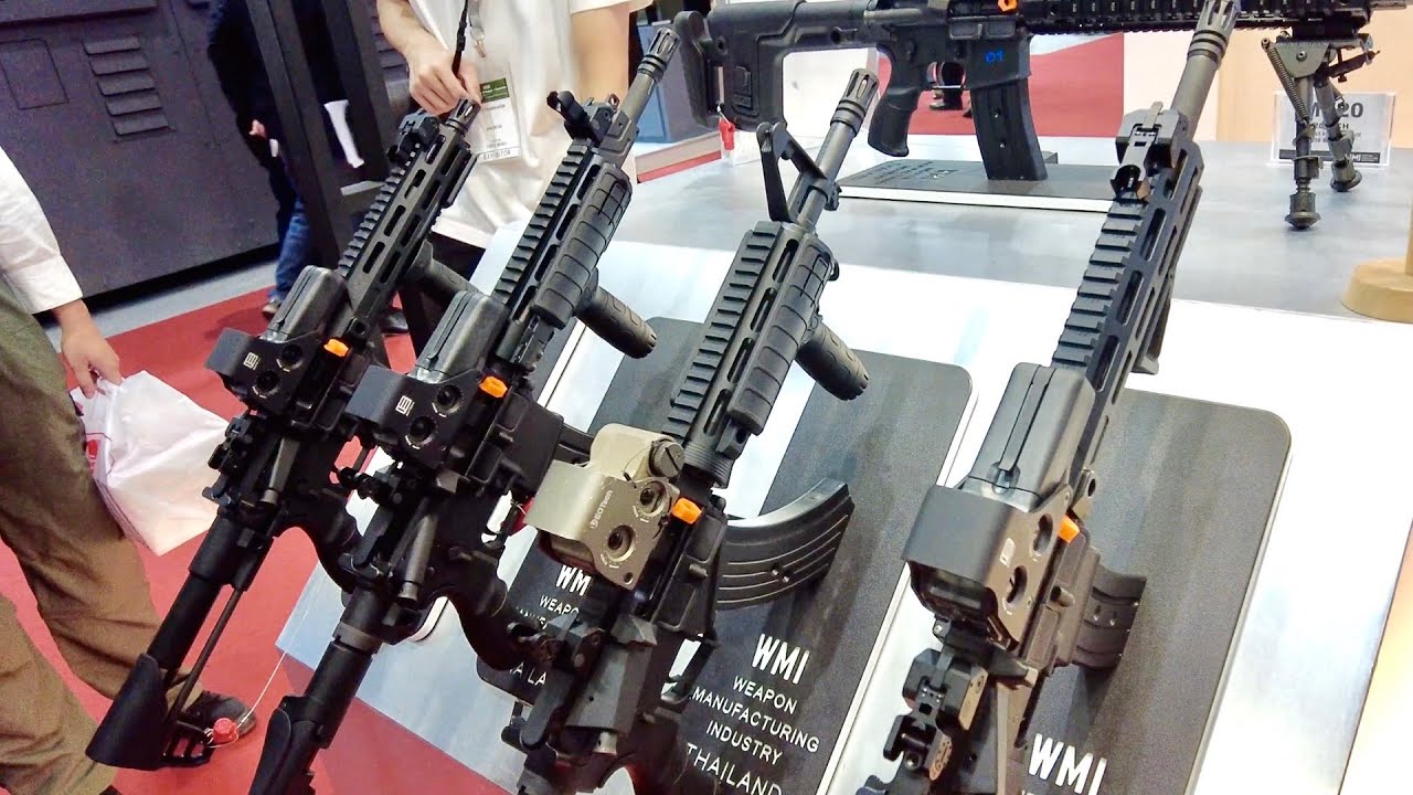 สวรรค์ของคนรักปืน...พาดูปืนภายในงาน Defense & Security 2022