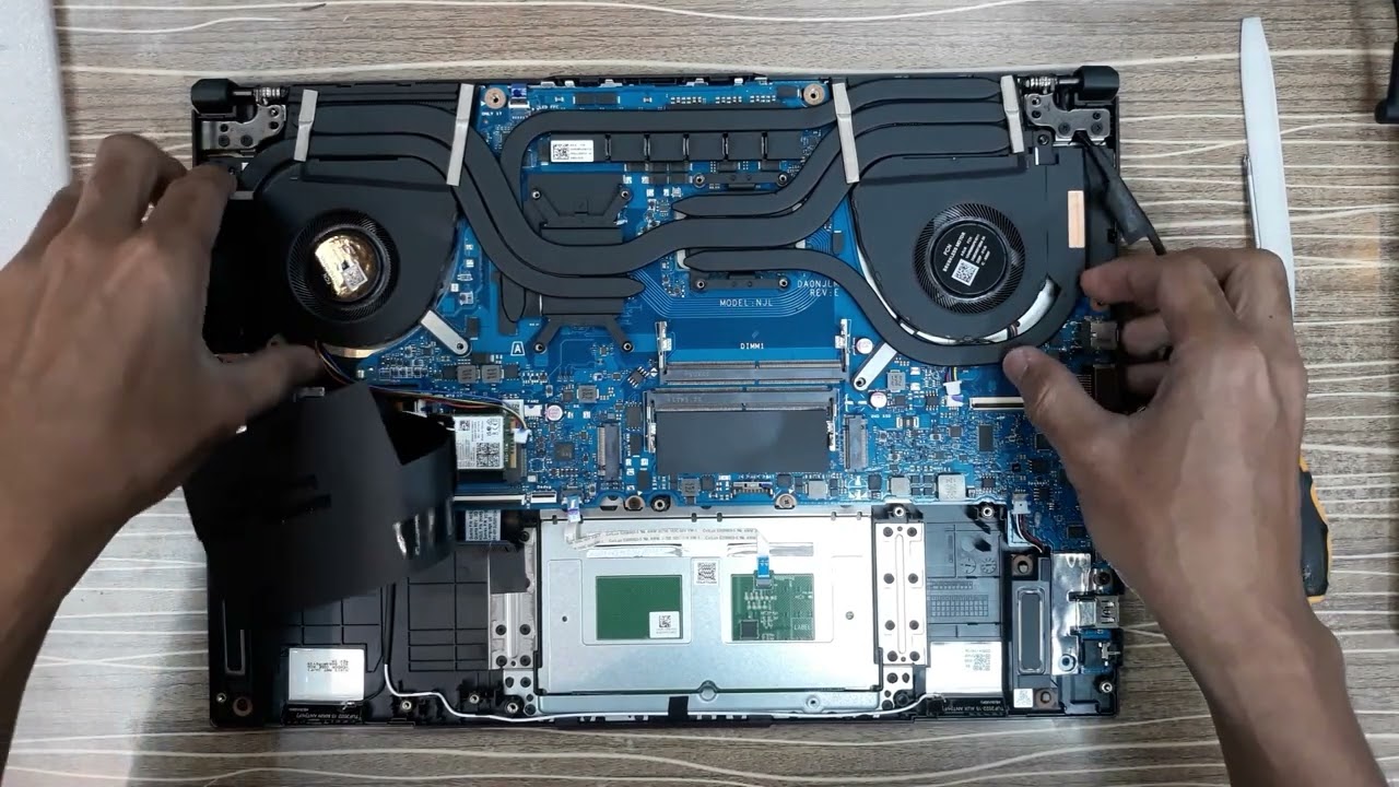 How to replace Asus TUF Dash F15 FX517ZC-HN032W motherboard