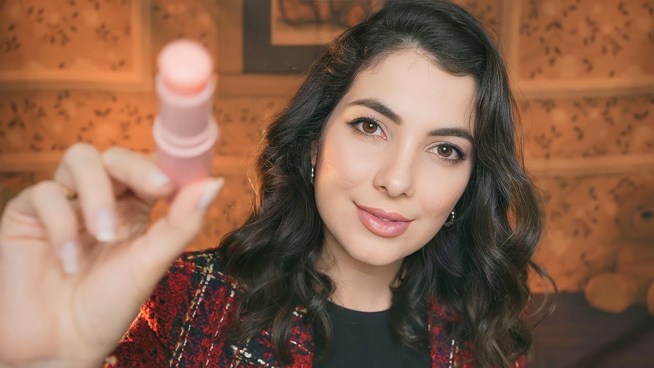 ASMR IRMÃ MAIS VELHA TE MAQUIANDO PARA PRIMEIRO DIA DE AULA | Sweet Carol