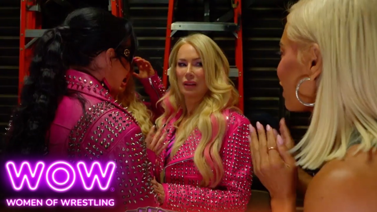 LIMO DRAMA: Sibley Scoles Confronts Miami’s Sweet Heat | WOW - Women Of Wrestling