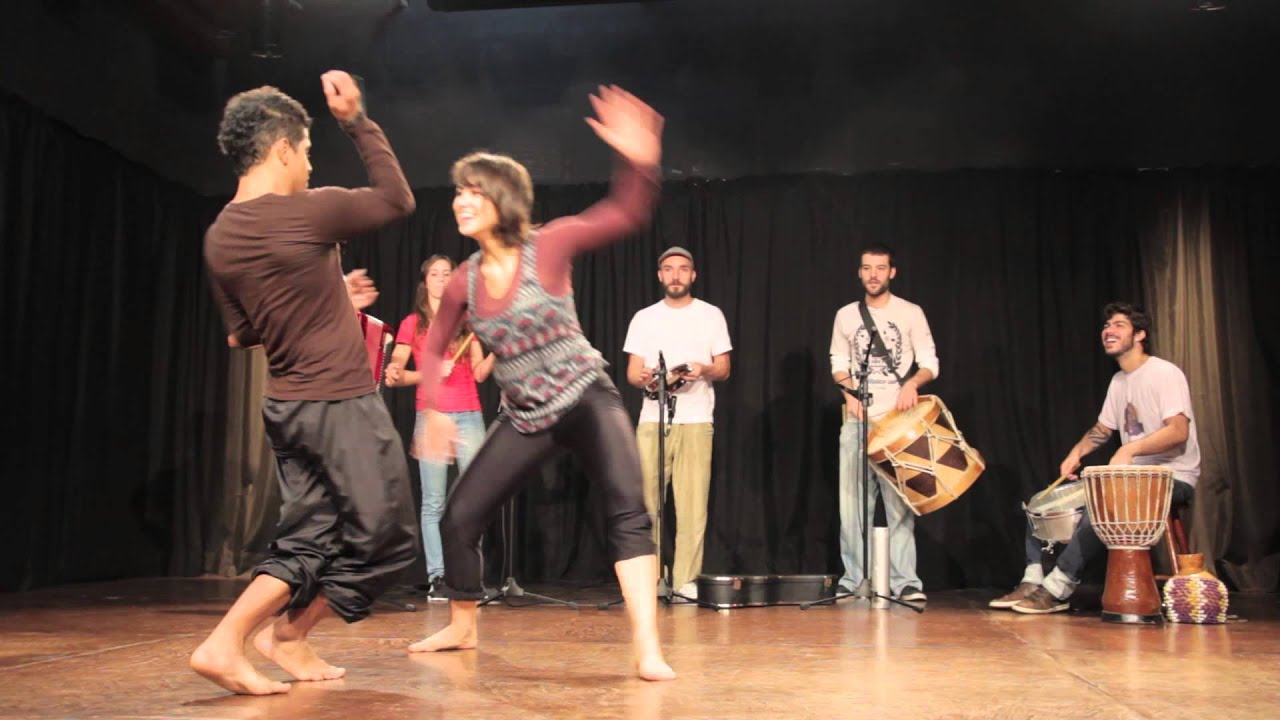 Frevo e Capoeira | Instituto Brincante