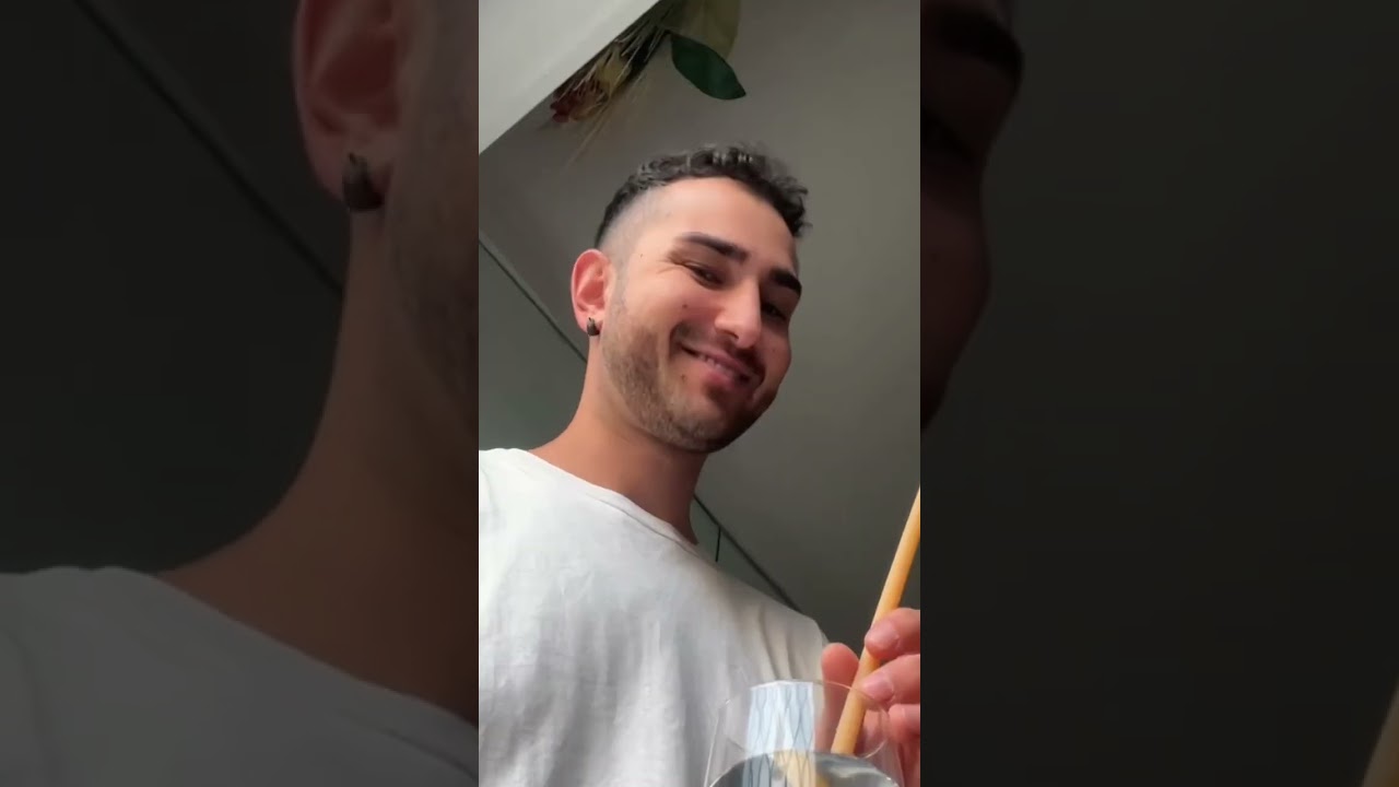 PASTA STRAW PRANK to my Italian friend 😂 