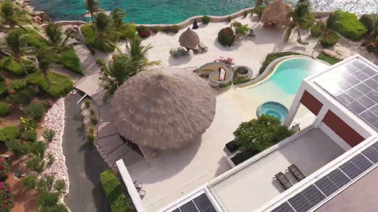 Blue Bay BQ9 - Most Exclusive Oceanfront Villa in Curaçao