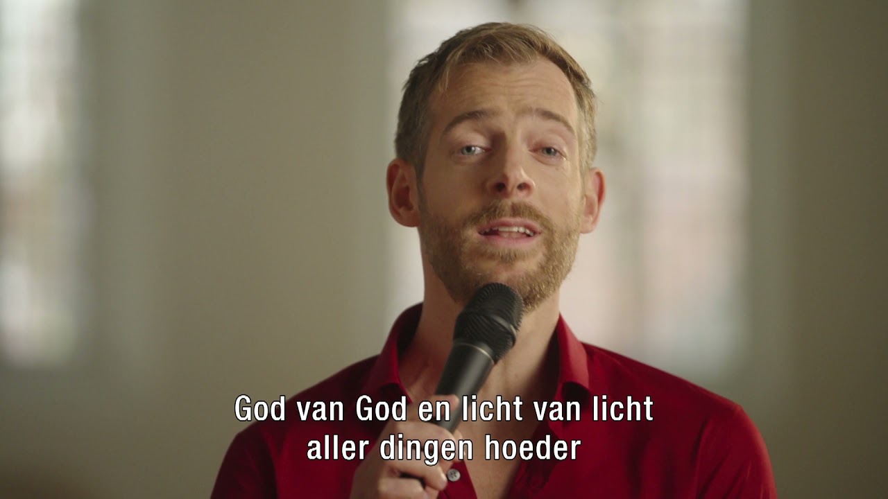 Lied 528: Omdat Hij niet ver wou zijn -  Henk Kraaijeveld | Petrus in het land | KRO-NCRV