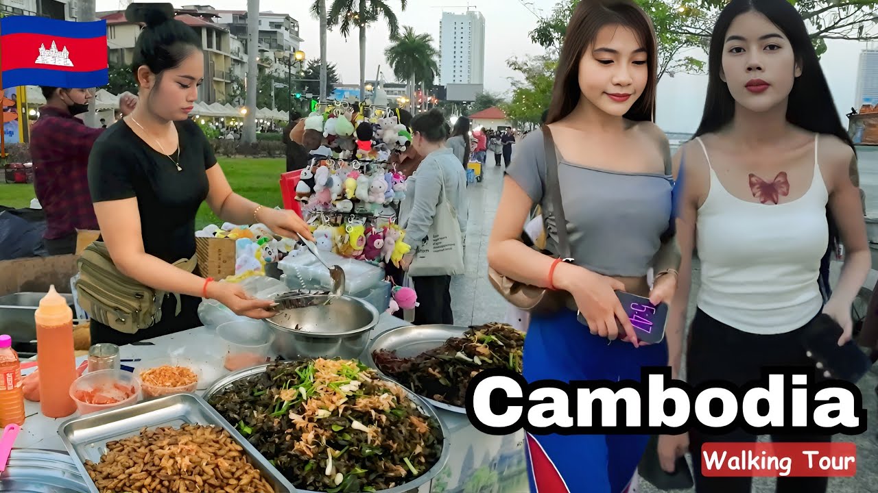 Popular Cambodia Street Food Collection |Weekend Walk Tour in Phnom Penh Walking Street & Khmer Food