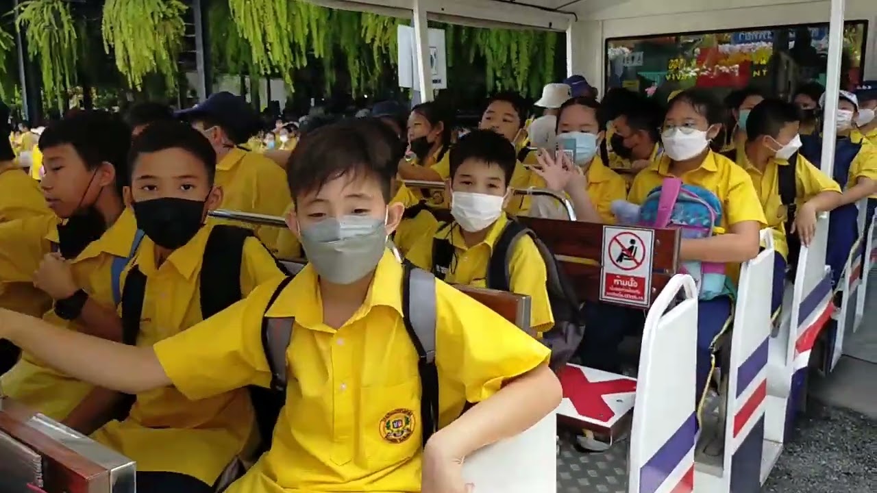 นักเรียนชั้นประถมศึกษาปีที่ 5 โรงเรียนปรีชานุศาสน์ ทัศนศึกษา สวนนงนุช พัทยา