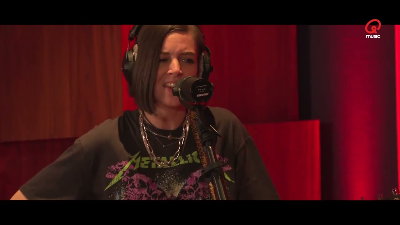 Inge Lamboo - Black Heart (LIVE @ Q-Music, Stephan's Pianobar)